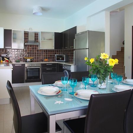 Villa Michelle 8 à Protaras Extérieur photo