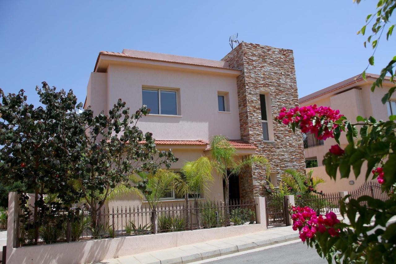 Villa Michelle 8 à Protaras Extérieur photo